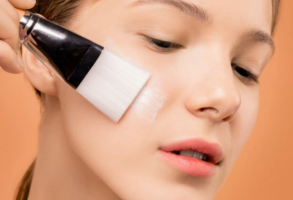 Can you use tretinoin after dermaplaning?